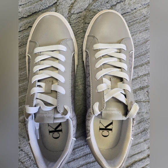 Calvin Klein Women's Gray Sneakers - Picture 6 of 9